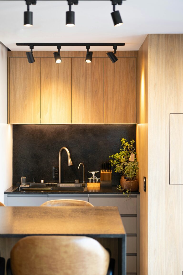 caroline-badran-GFn7u_bz8lU-unsplash